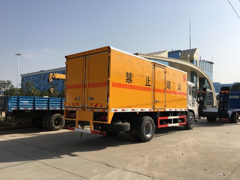 蘇州到克孜勒蘇柯?tīng)柨俗巫灾沃菸ｋU(xiǎn)品運(yùn)輸